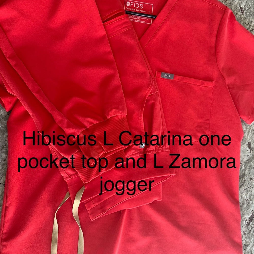 Figs Hibiscus Scrub Set